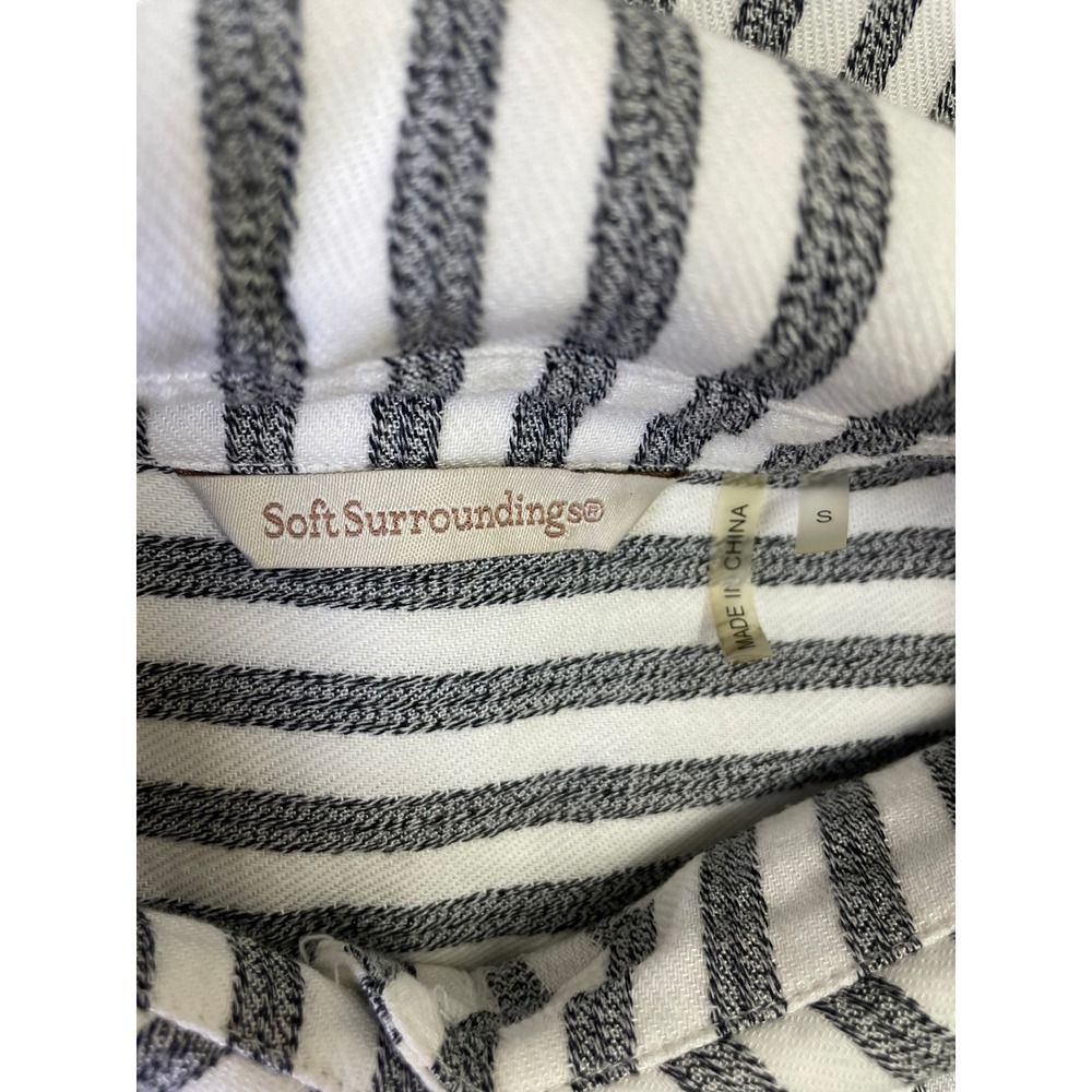Soft Surroundings Striped Tunic Shirt Black White Sharkbite Hem Womens Small - Picture 8 of 16